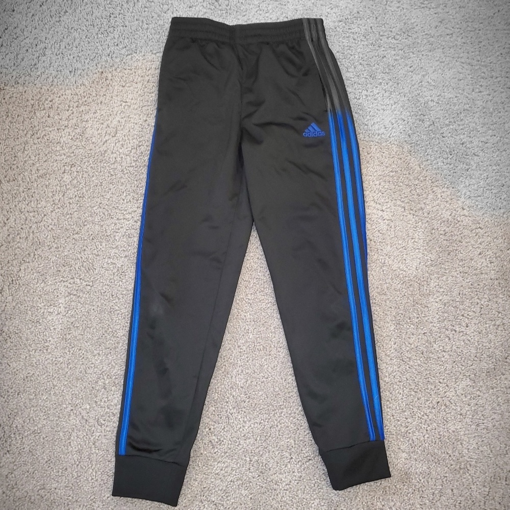 Adidas joggers
